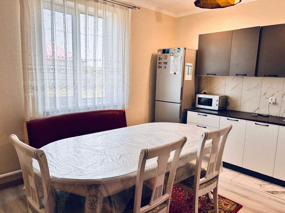 Продам 5 комнатный дом, договорная