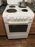 Продам плиту Zanussi
