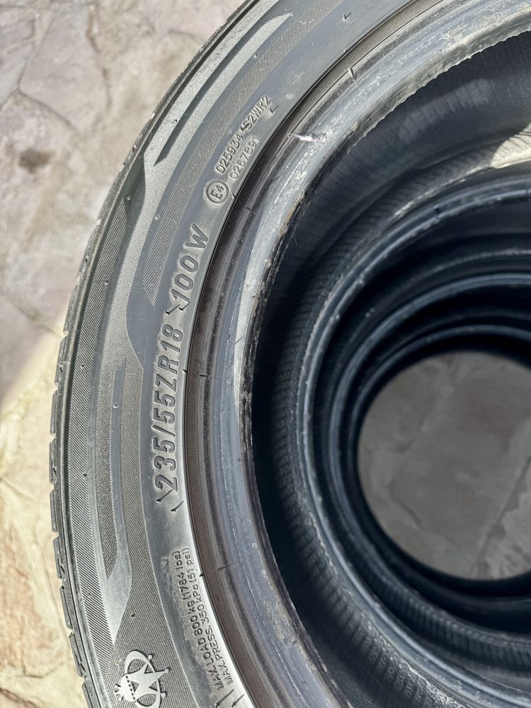 Продам резину 235/55/18 лето maxxis