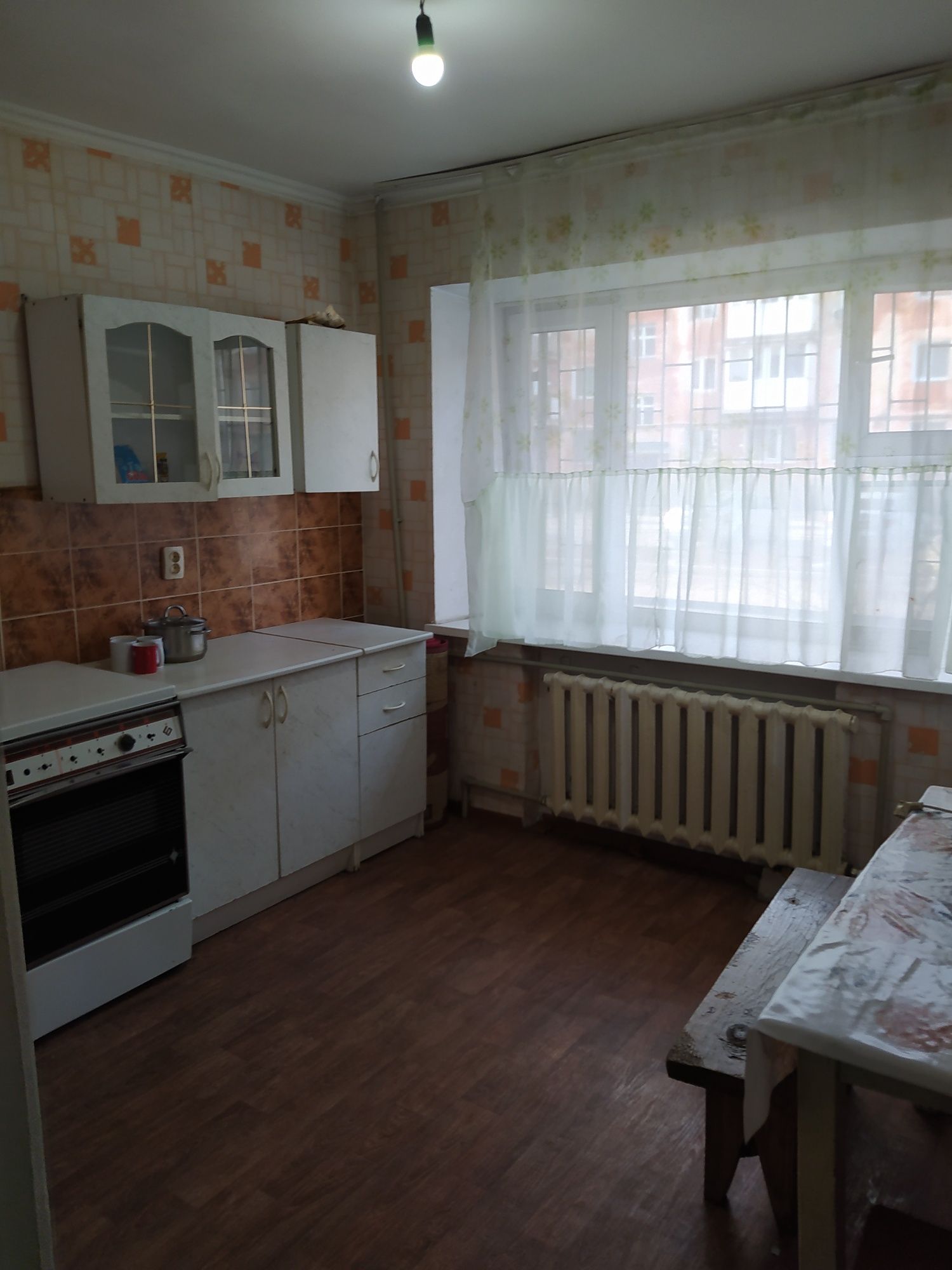 2 бөлмелі пәтер жалға беріледі