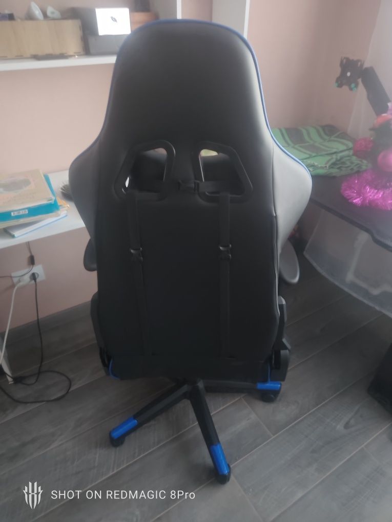 Продам игровые кресло фирмы X Rocker