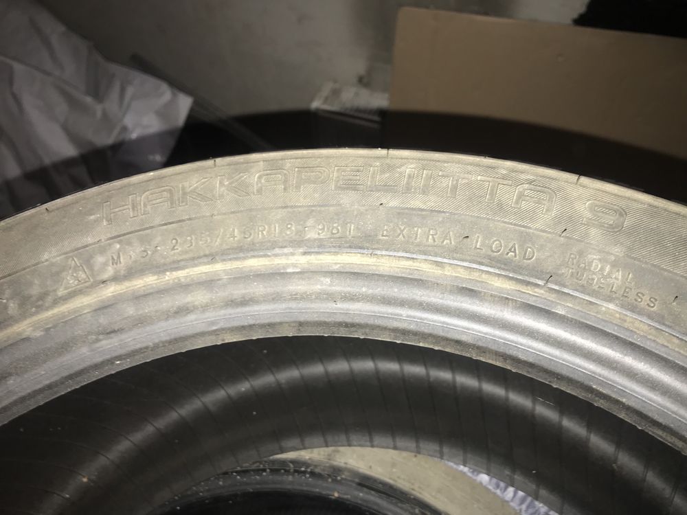 Зимняя резина 235/45/R18