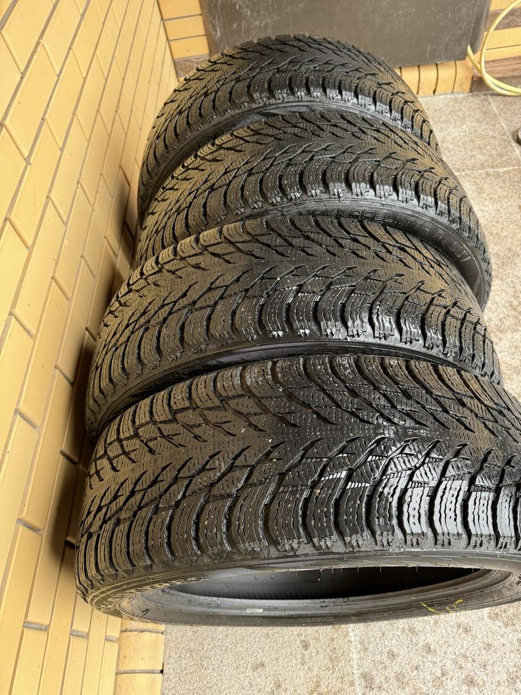 Шины Hakkapellita 235/50 r20