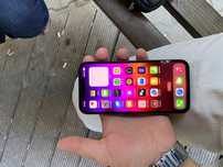 Apple.    iPhone 14.