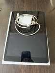 IPad 9 поколения 64 гб wifi+4g