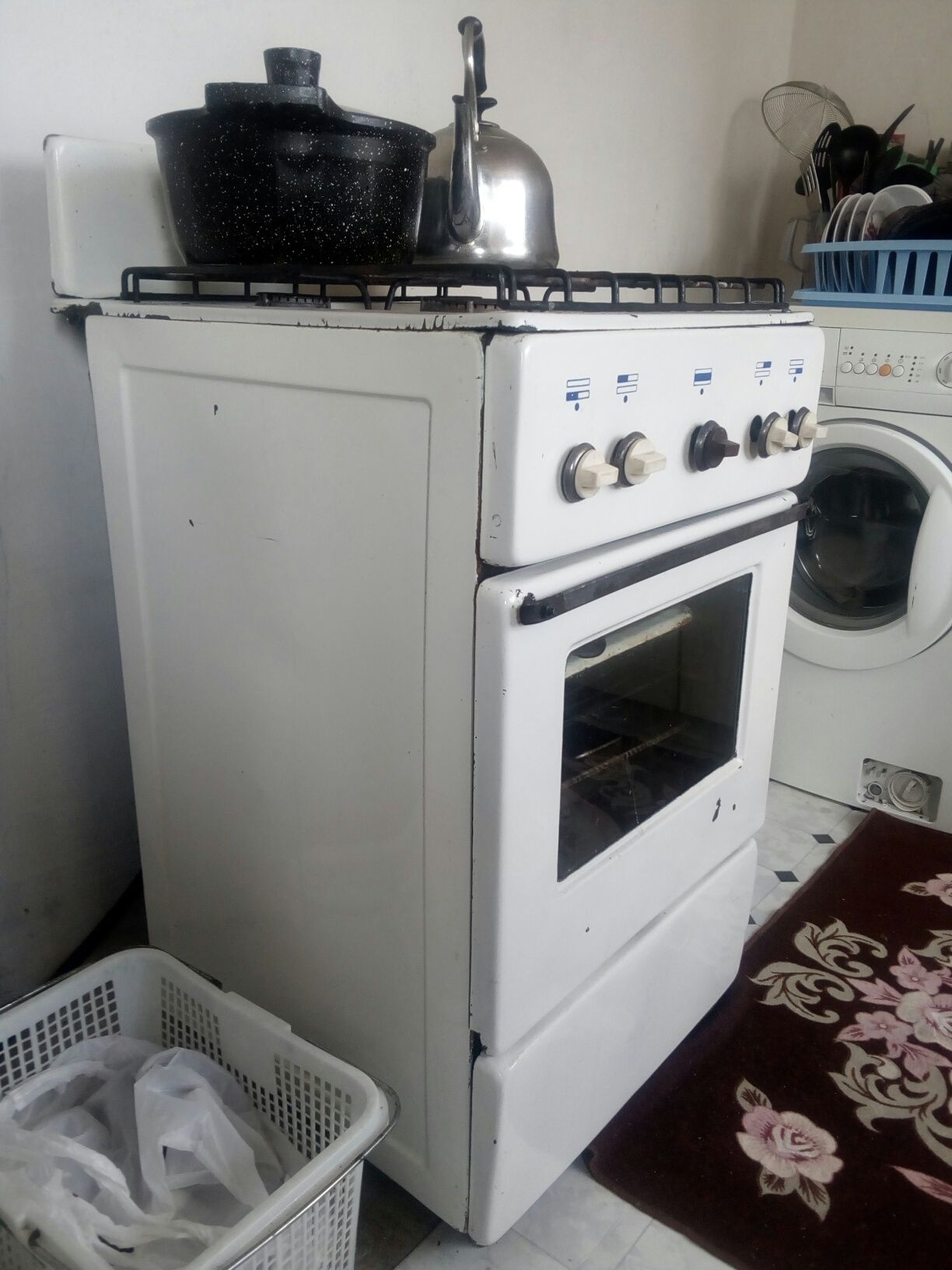 Плита Газовая с Духовкой .