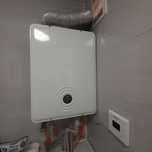 Газовый котел Rinnai модель 107 emf,  год выпуска 2011