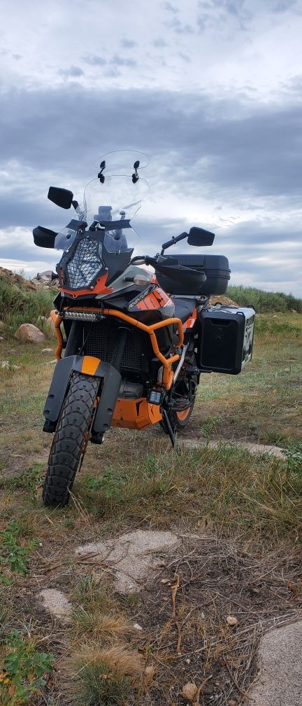 KTM 1050 adventure