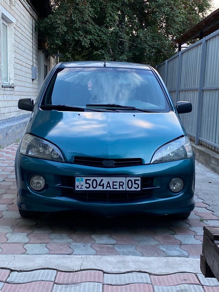 Продам Daihatsu yrv