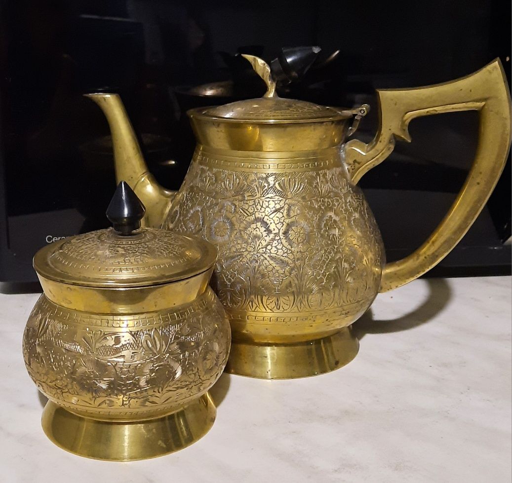 Чайный сервиз из мельхиора. Индия 1970-е годы