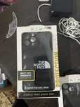Продам чехол на iphone 13,13promax