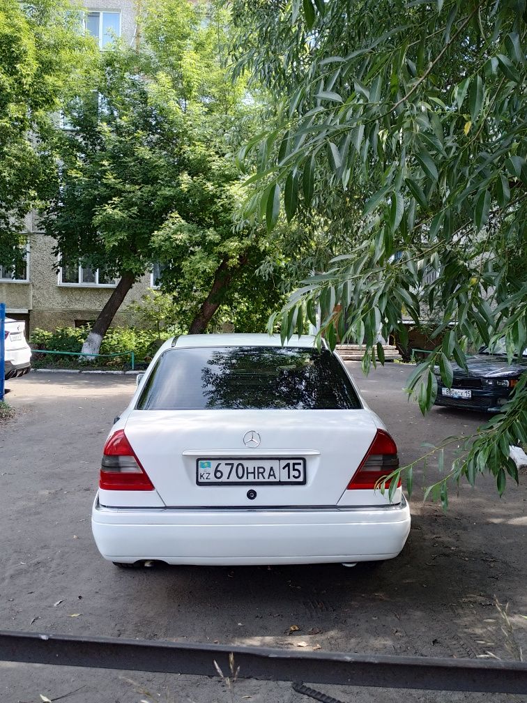 Продам Мерседес w202