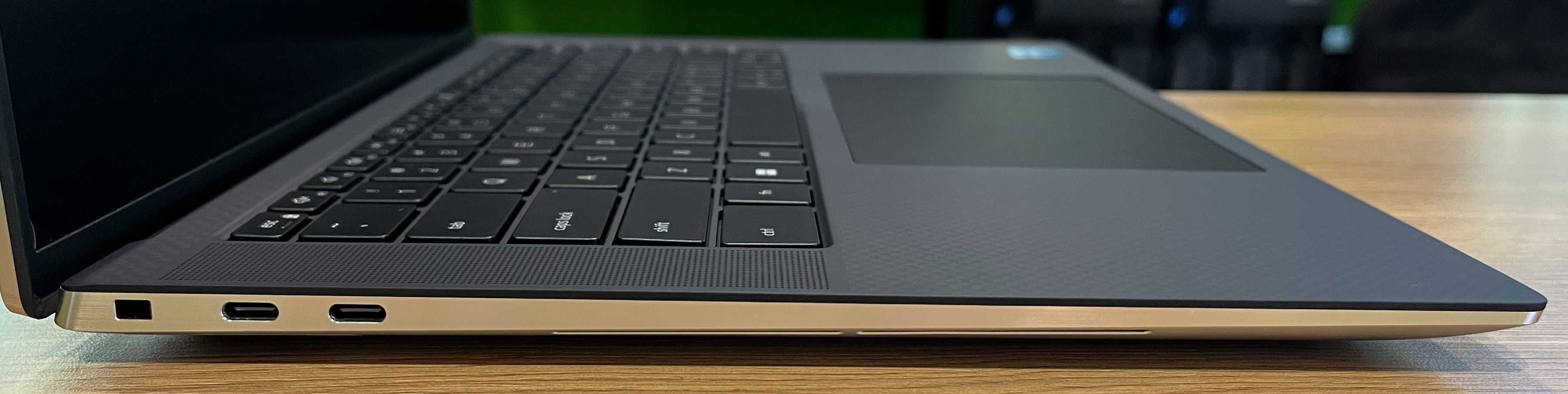 Dell XPS 9510. Core I7-11800H - 1,9/4,6 GHz, 16/512 GB, RTX 3050Ti 4GB