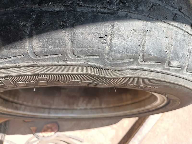 ОДНА шина 215/55 R17 - "Yokohama C.drive" (Филиппины), летняя.