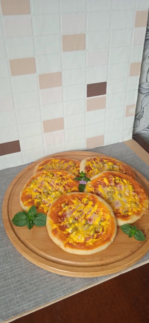 Домашняя выпечка и фуршетные закуски