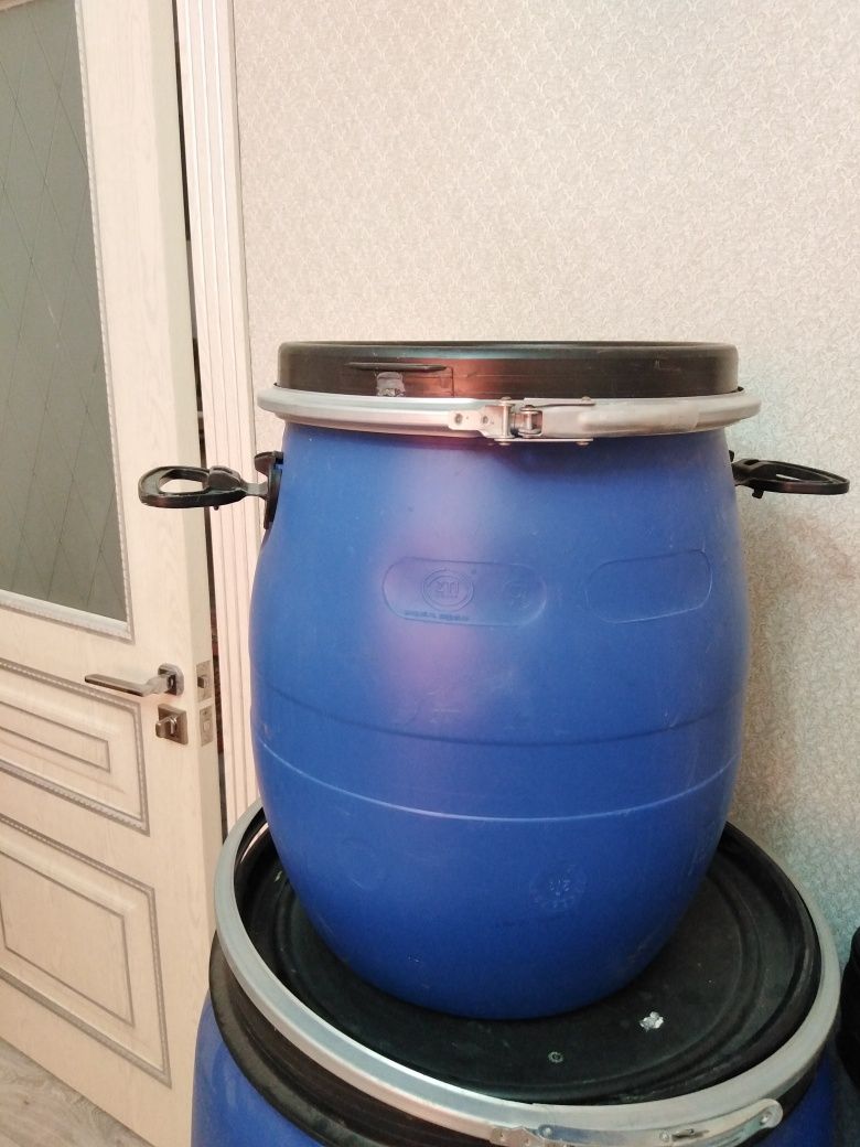 Продам бочки б/у