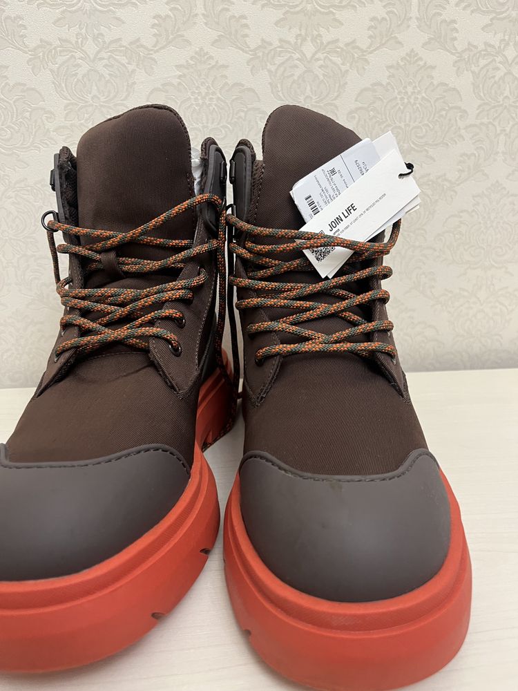 Новые ботинки мужские ZARA