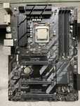 Продаю материнскую плату Gigabyte Z370 HD3