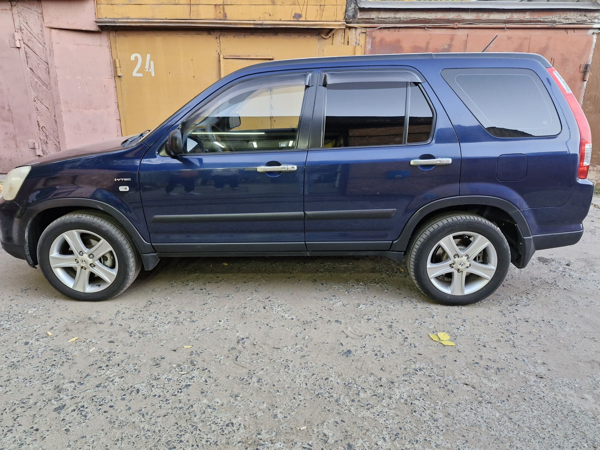 Продам Honda CR-V 2005г.