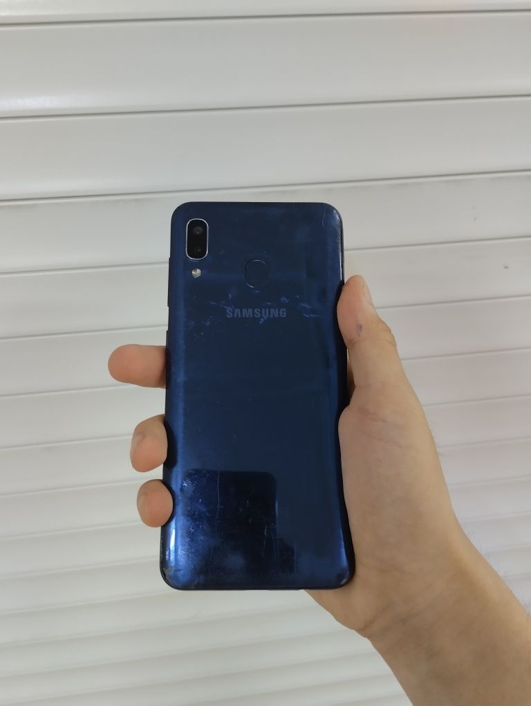 Samsung a20 32gb