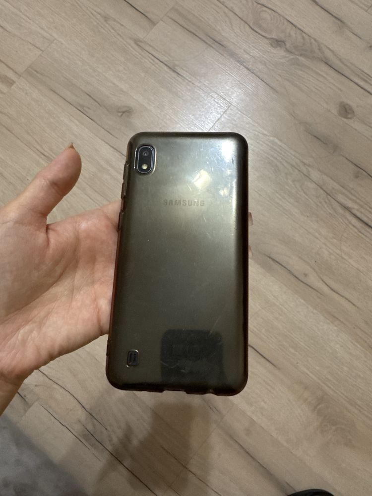 Срочно продам телефон samsung a10