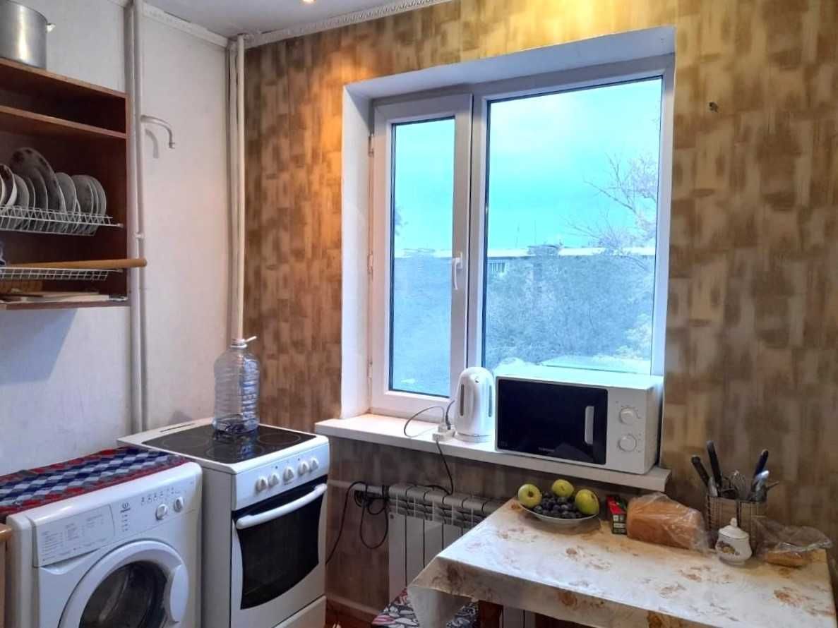 Продам 1 комн. квартиру в районе Мед. Университета на 4-м этаже!