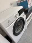 Стиральная машина Electrolux