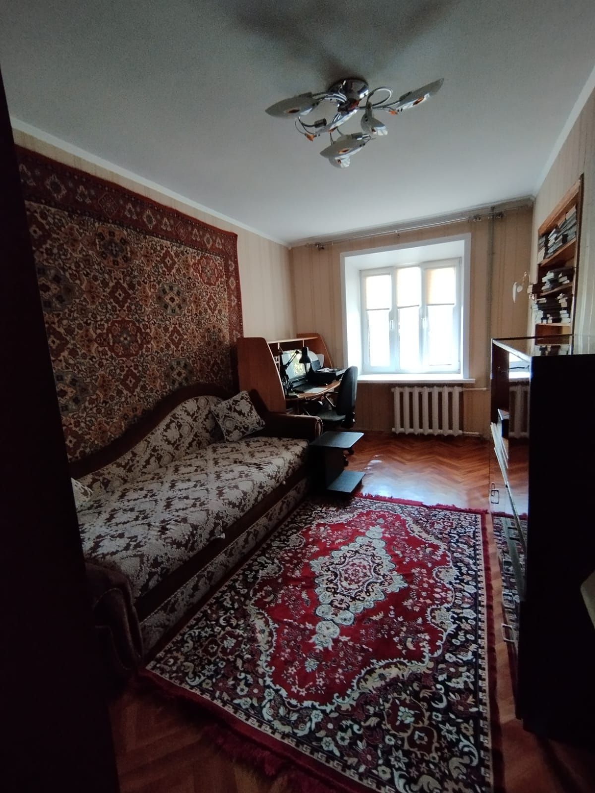 Продаю трёхкомнатную квартиру