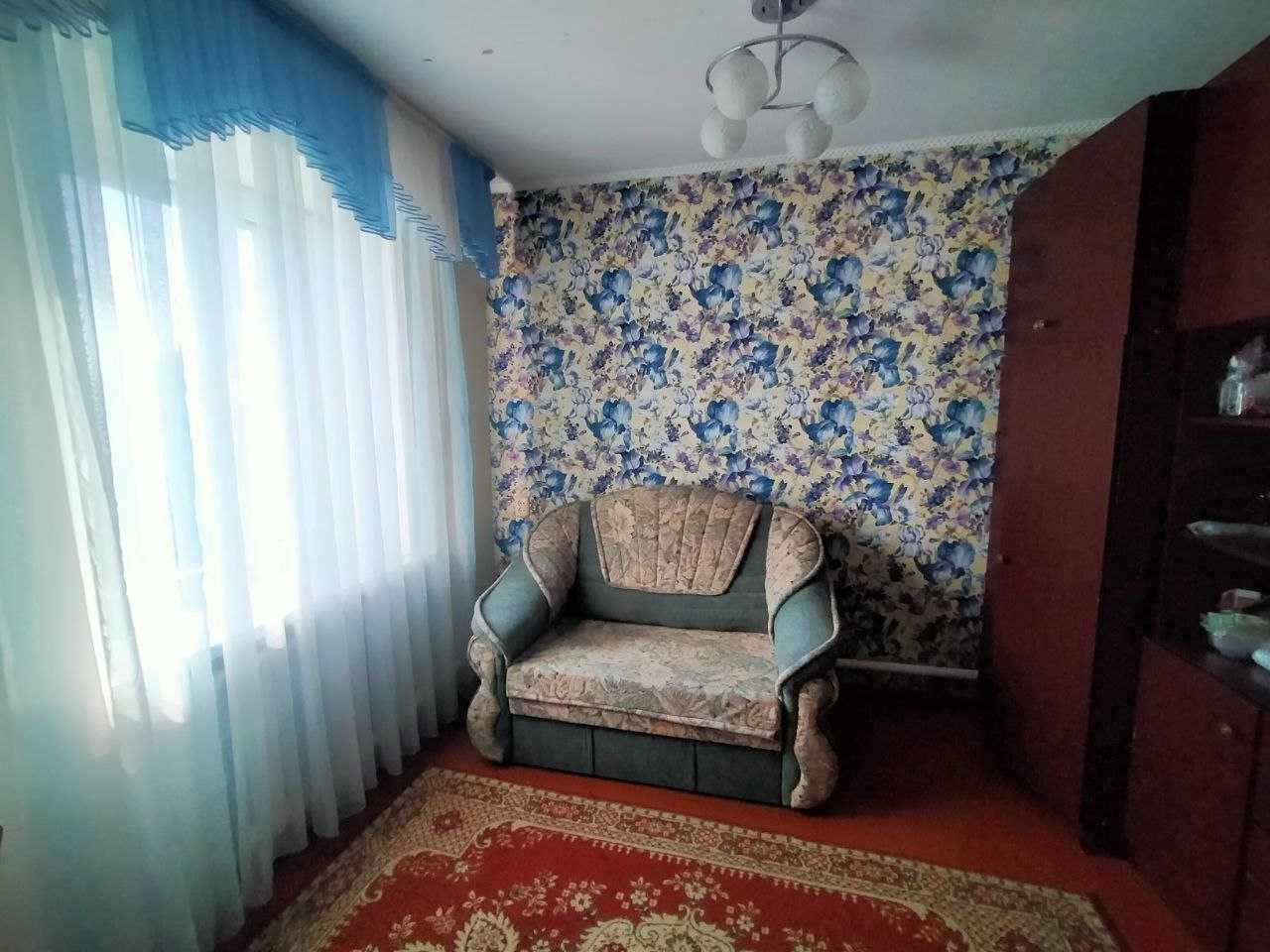 Продажа двухэтажного дома центральными коммуникациями.