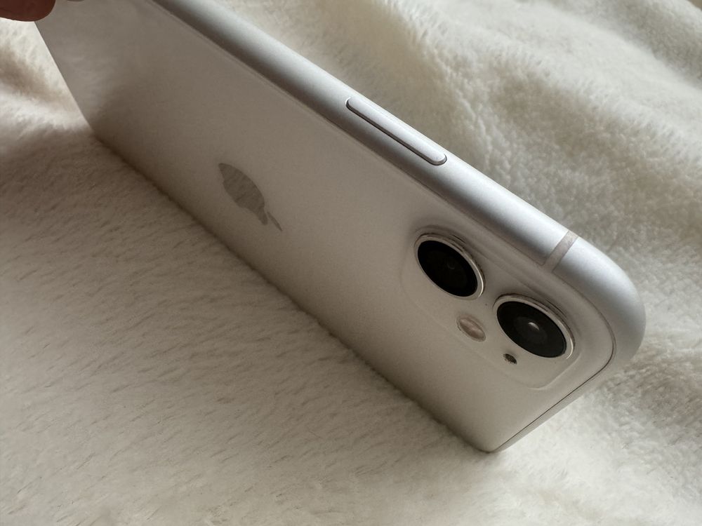 IPhone 11 256 gb white