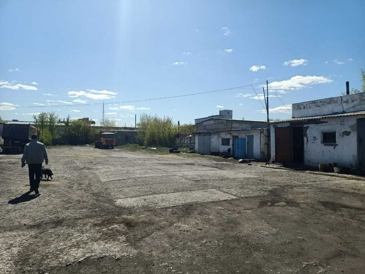 В продаже база в районе Мясокомбината