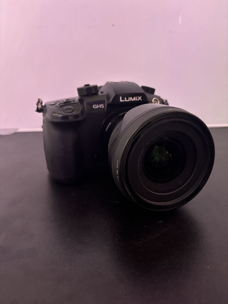 Камера Фотоаппарат Panasonic Lumix GH5