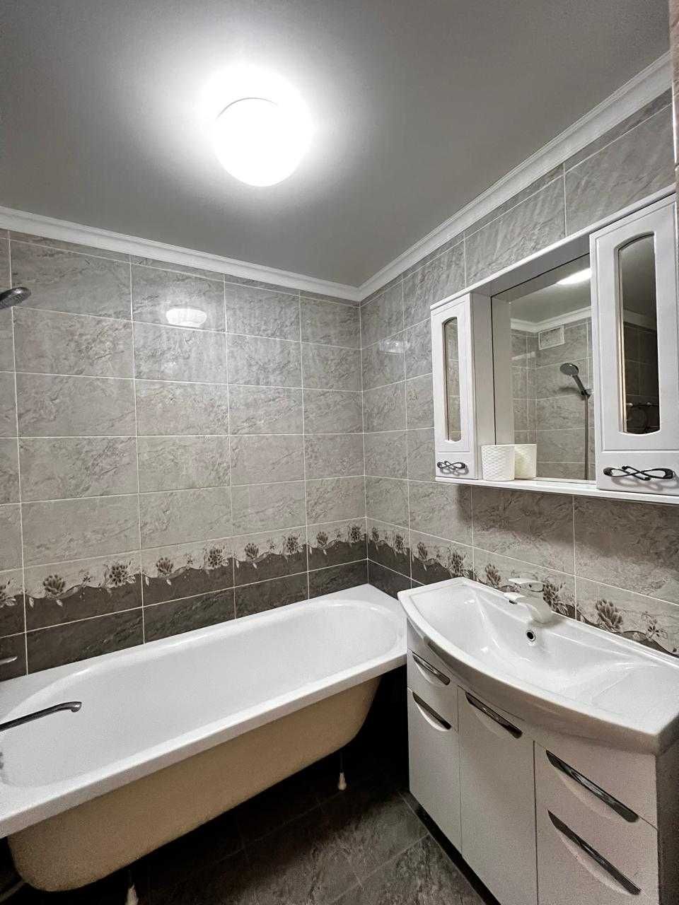 2 комн. в ЖК Астана, по Ермекова, 57 кв.м 3/9 этаж, с рем и мебелью