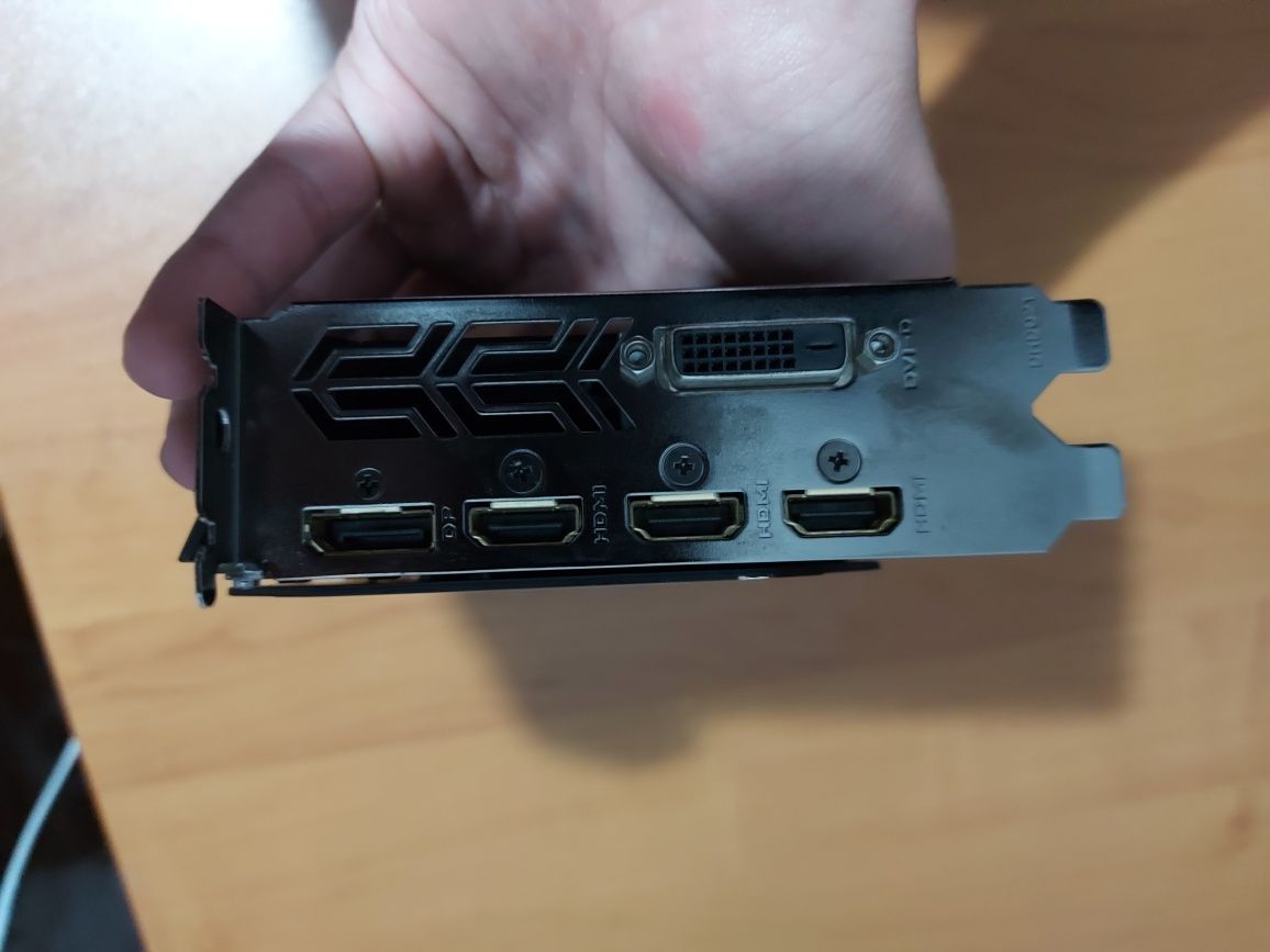 Видеокарта NVIDIA GTX 1050 Ti