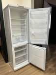 Холодильник Indesit