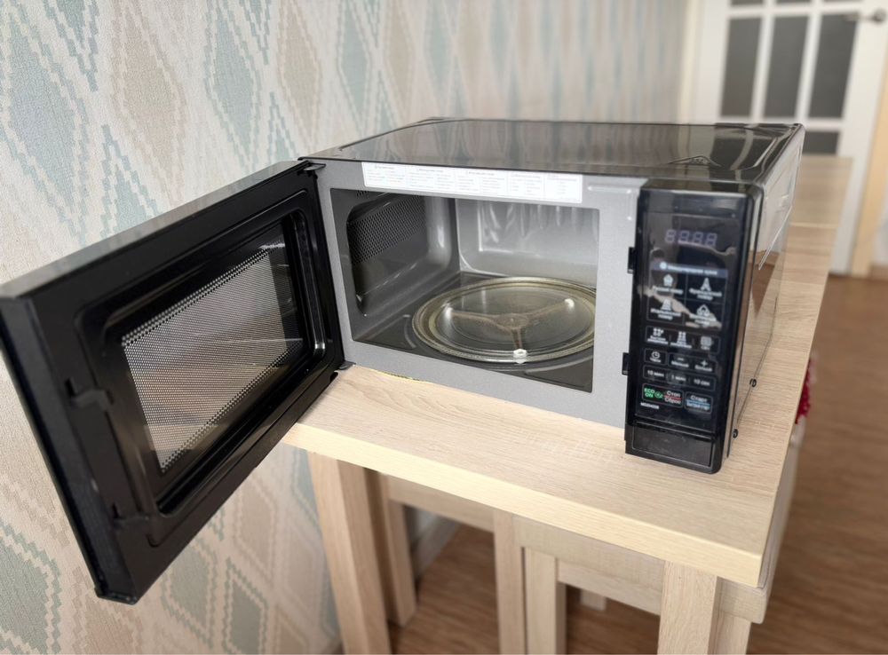 продам микроволновку в отличном состоянии