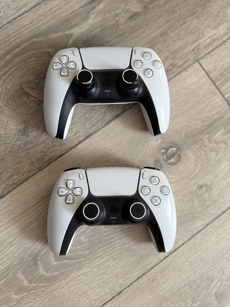 Продам ps5 в комплекте с ps vr2 с играми