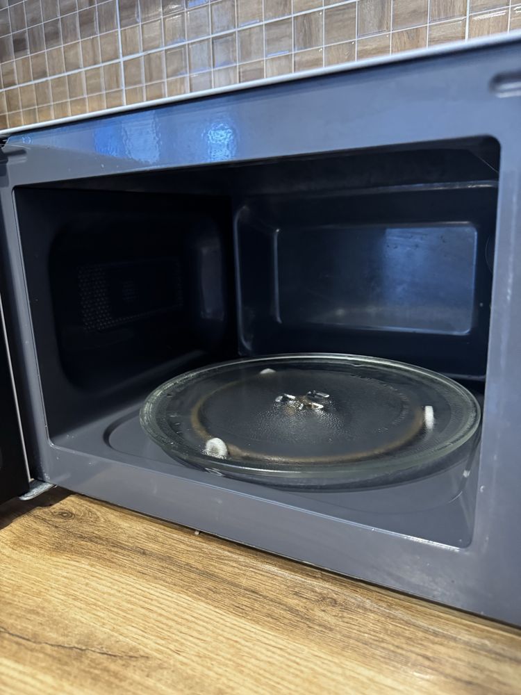Продам микроволновку