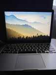 MakBook Pro 13.
