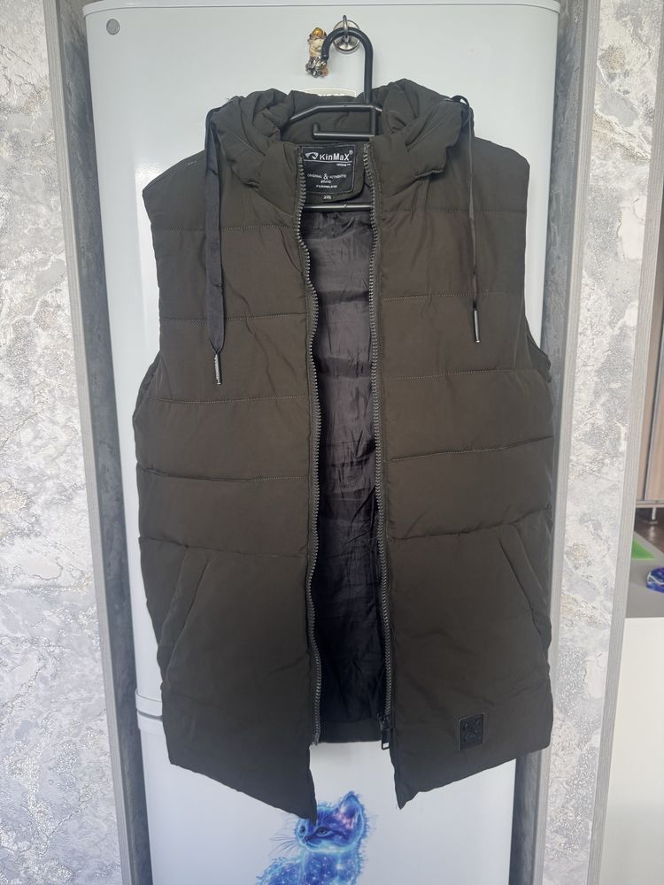 Продам жилет унисекс