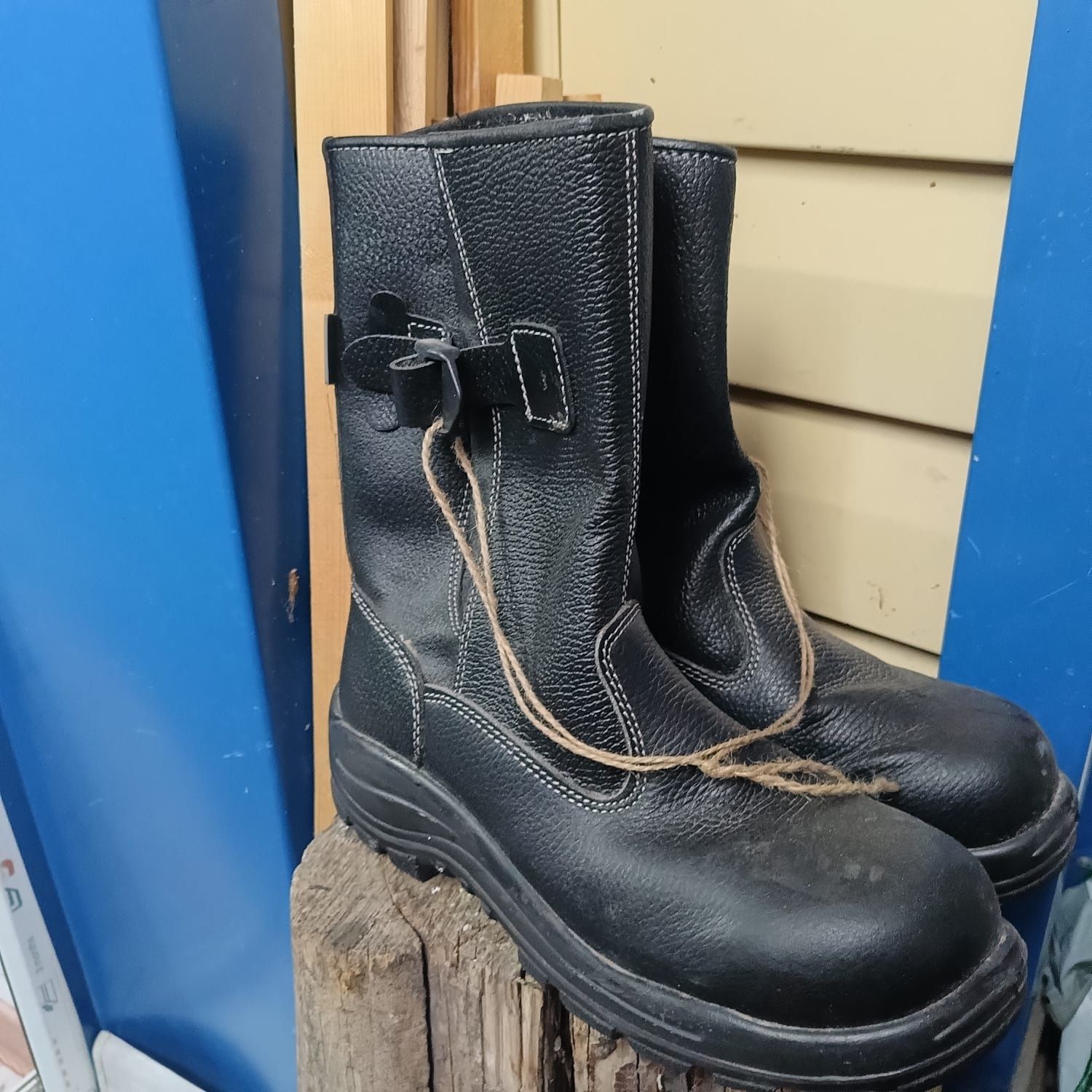 Продам сапоги летние 42р.