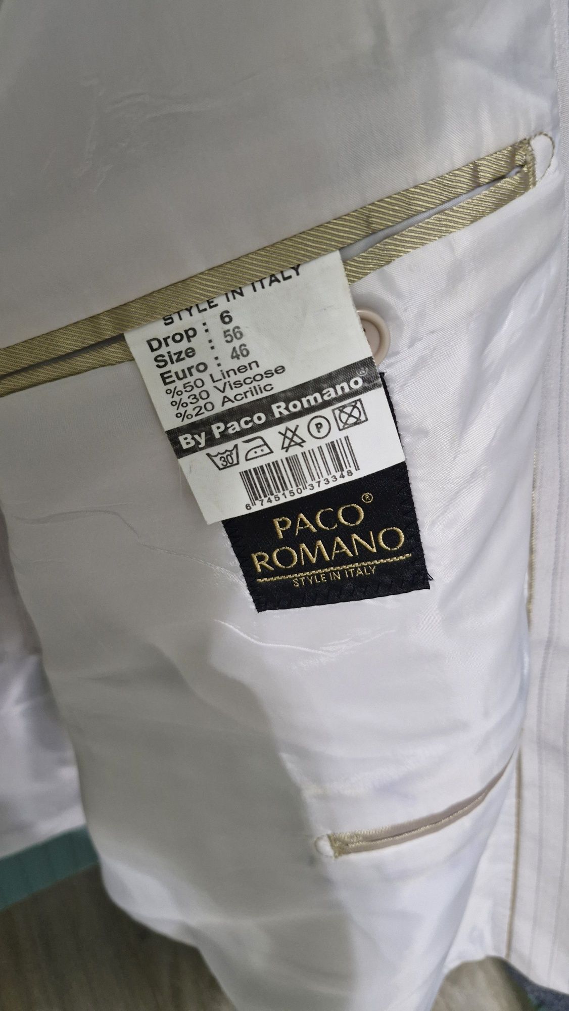 Продам мужской костюм