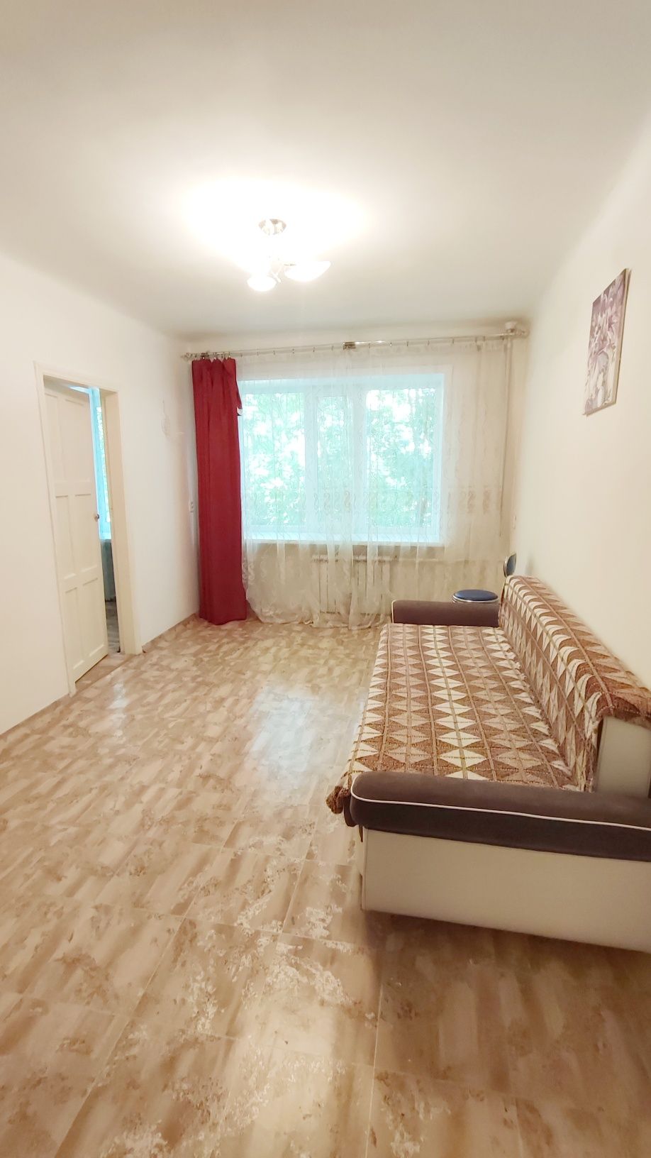 *Продам 2 комн. квартиру ул. Щорса. Старого типа. Помощь в ипотеке.