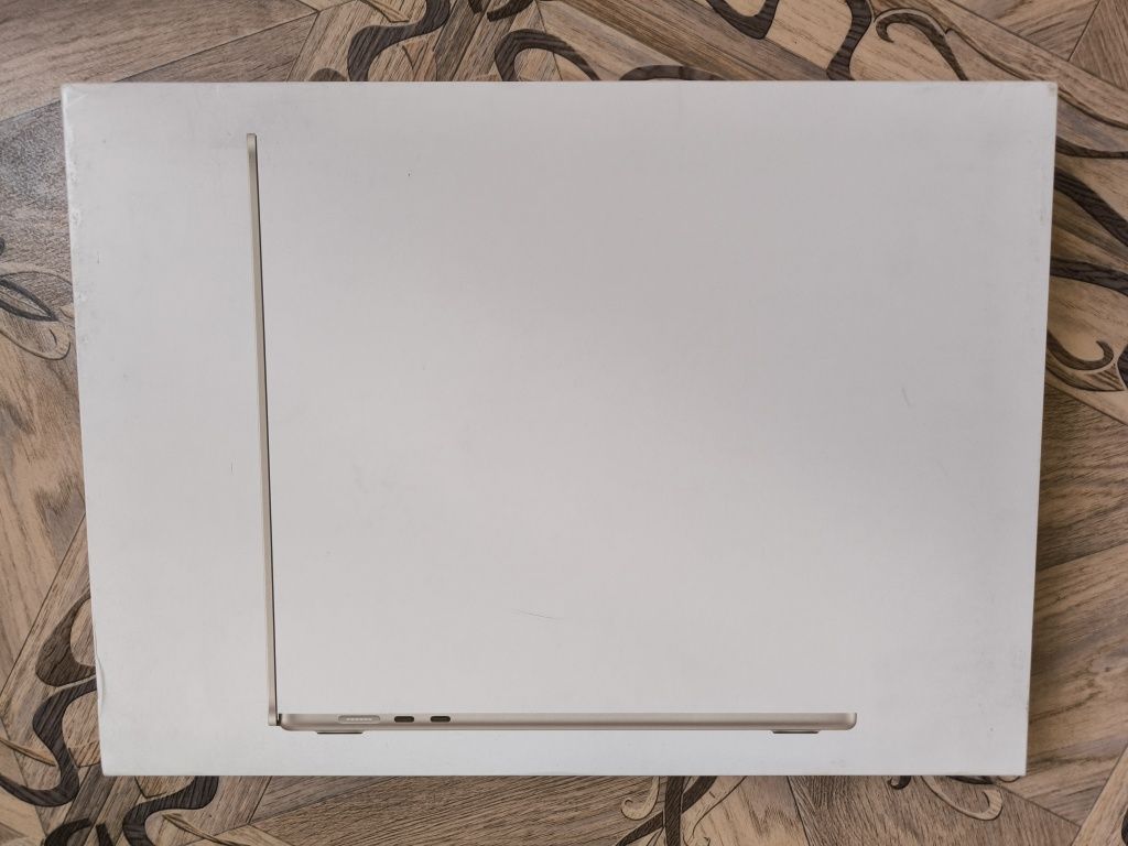 Продается MacBook Air