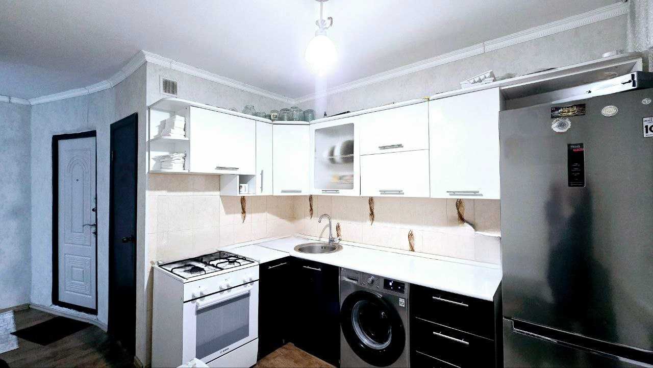 Продам 3х квартиру на 8мкр 1 кольцо