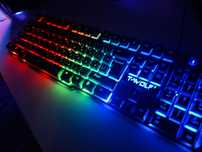 Игровая клавиатура RGB-подсветка