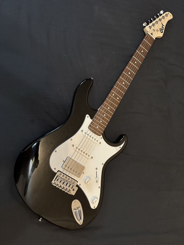 электрогитара cort g110