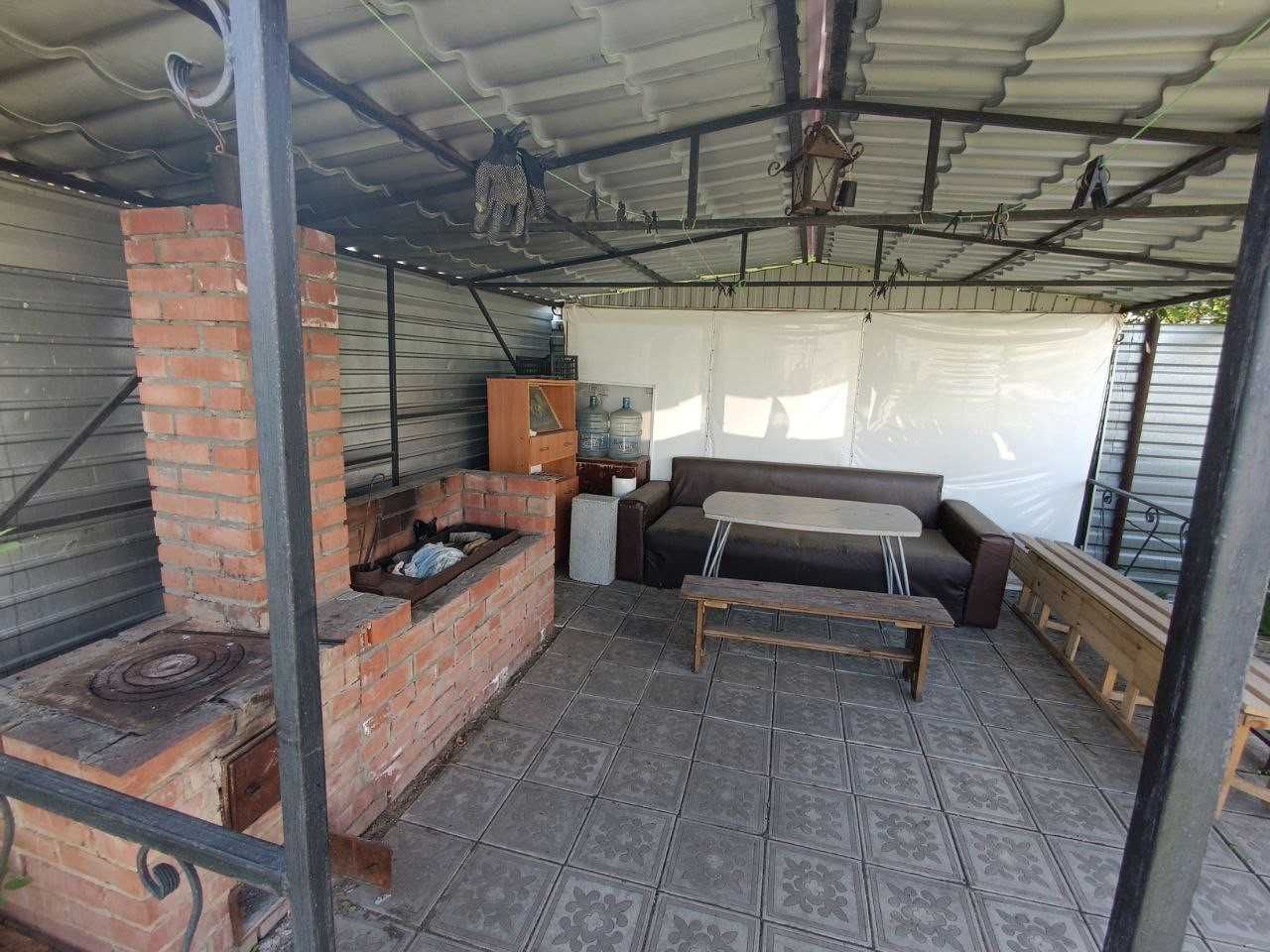 Продам коттедж в районе Плазы
