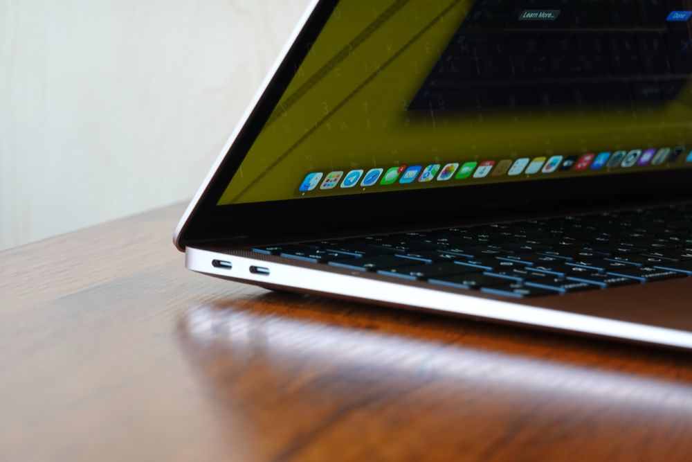 MacBook Air M1 16 RAM 256 SSD