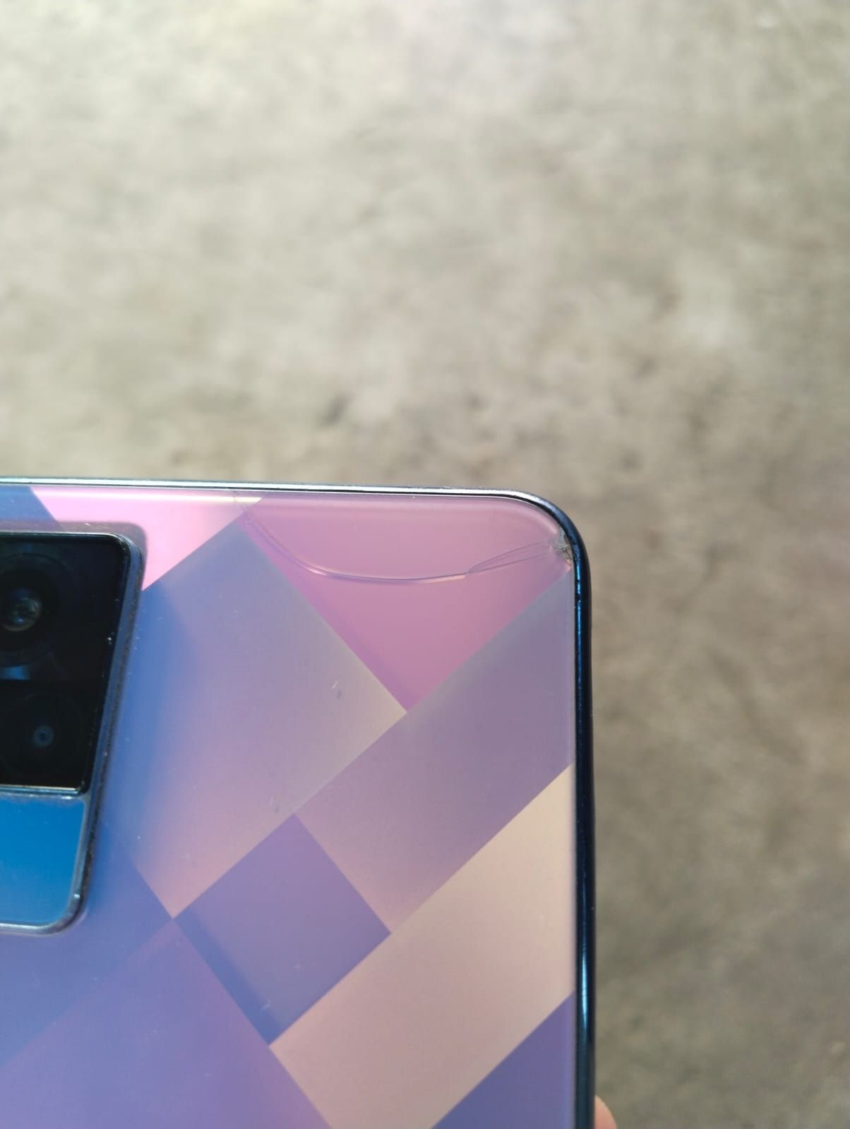 Vivo v21e 128gb.